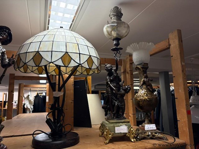 Exclusieve lampen & beelden - 4 delig ; partij - afbeelding 2 van  7