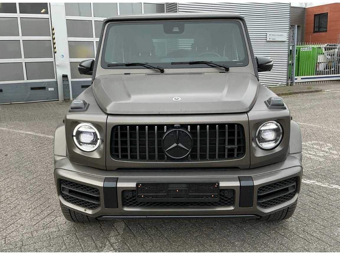 Exclusieve mercedes-benz, model g63 uit 2022