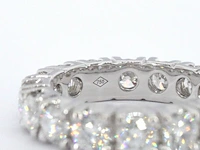 Exclusieve witgouden alliance ring met diamanten - afbeelding 9 van  10
