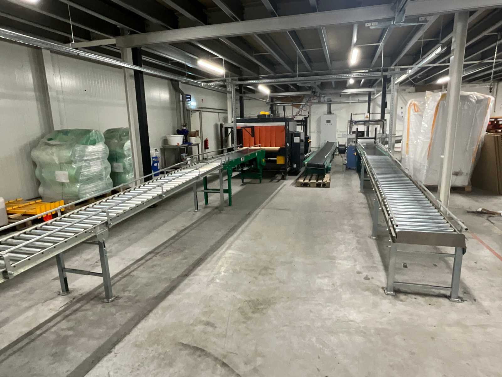 Executieveiling van complete krimptunnel- en verpakkingslijn