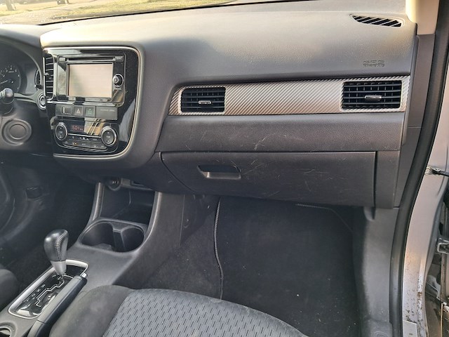 (executievoertuig) personenauto, mitsubishi, outlander, 2.0 intense+, 2014 - afbeelding 27 van  52