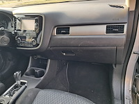 (executievoertuig) personenauto, mitsubishi, outlander, 2.0 intense+, 2014 - afbeelding 27 van  52
