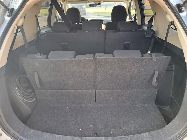 (executievoertuig) personenauto, mitsubishi, outlander, 2.0 intense+, 2014 - afbeelding 37 van  52