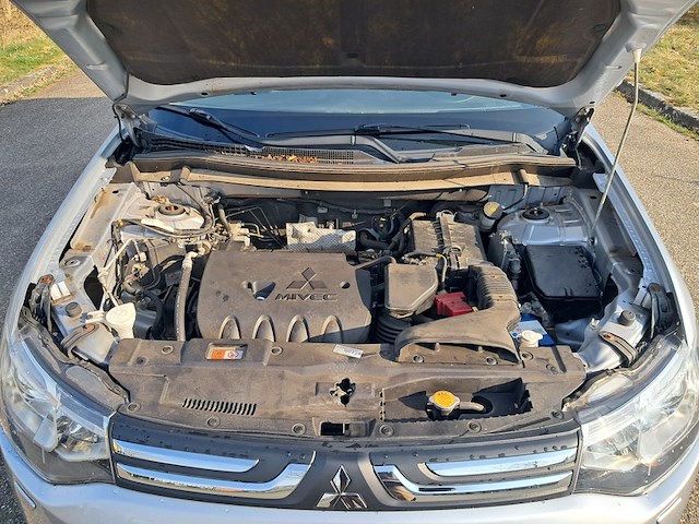 (executievoertuig) personenauto, mitsubishi, outlander, 2.0 intense+, 2014 - afbeelding 42 van  52