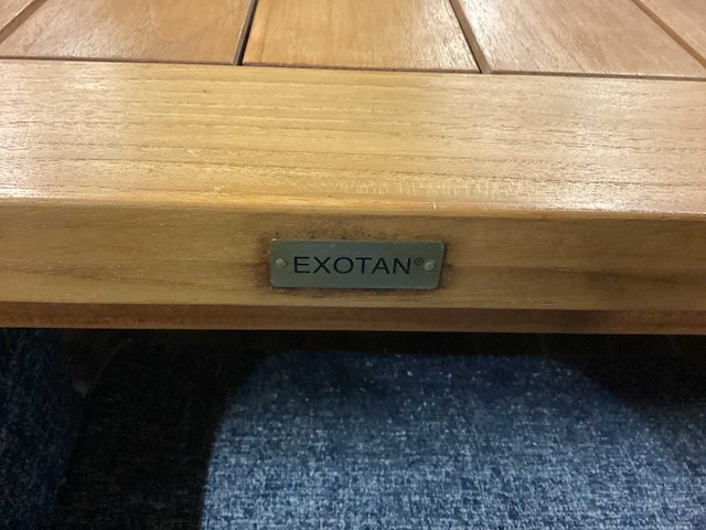Exotan eetkamertafel met 8 stoelen - afbeelding 3 van  5