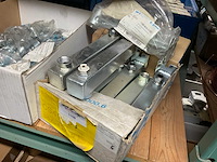 Expansie vat beugel (8x) - afbeelding 1 van  1