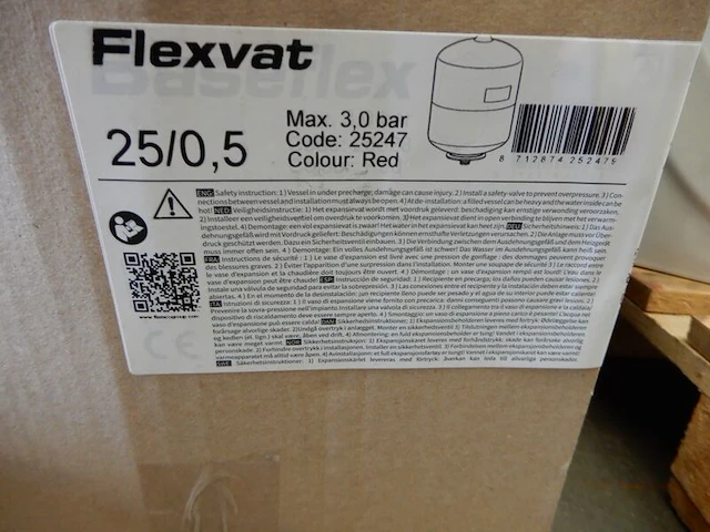 Expansievat, flexvat, rood - afbeelding 3 van  3