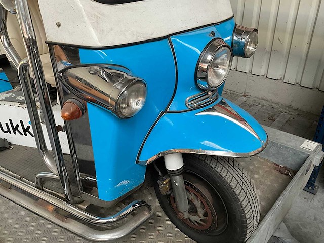 Expertise tuc tuc - tricycle - driewielig motorvoertuig - afbeelding 4 van  18