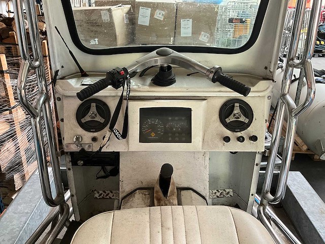 Expertise tuc tuc - tricycle - driewielig motorvoertuig - afbeelding 13 van  18