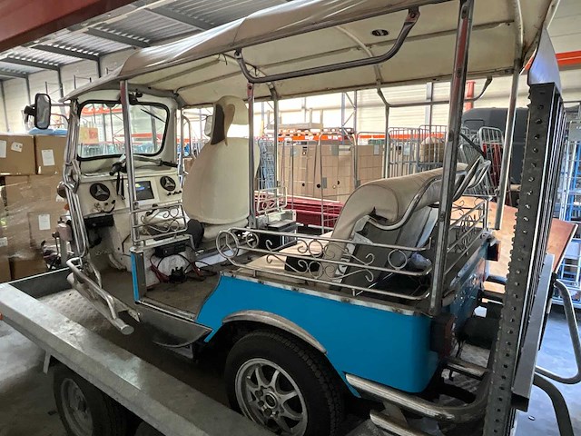Expertise tuc tuc - tricycle - driewielig motorvoertuig - afbeelding 17 van  18