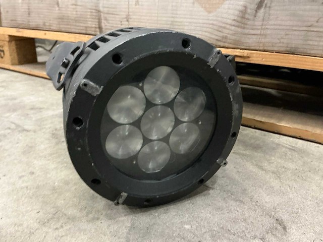 Expolite tourled 28 zoom 7x15w rgbw wash light (10x) - afbeelding 2 van  6