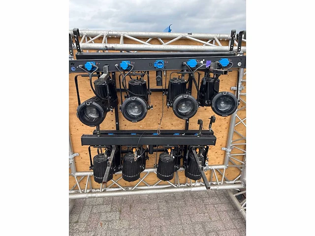 Expolite tourled mc60 rgbw zoom with 4bar - led par (4x) - afbeelding 1 van  1