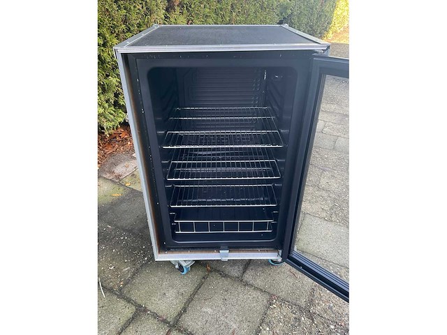 Exquisit glasdeurkoeling in flightcase - afbeelding 5 van  9
