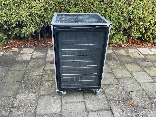Exquisit glasdeurkoeling in flightcase - afbeelding 3 van  10