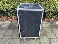 Exquisit glasdeurkoeling in flightcase - afbeelding 8 van  10