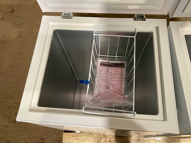 Exquisit gt100-050e vriezer (2x) - afbeelding 2 van  8