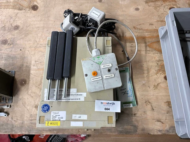 Extech 380562 milliohmmeter - afbeelding 2 van  3