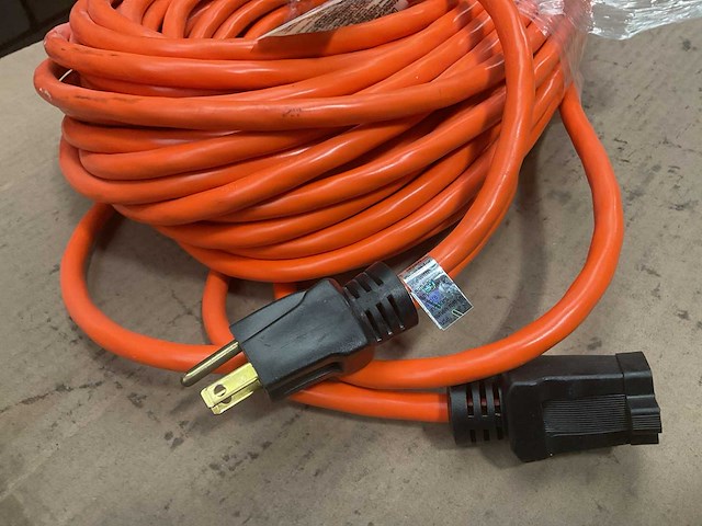 Extension cord - afbeelding 1 van  3