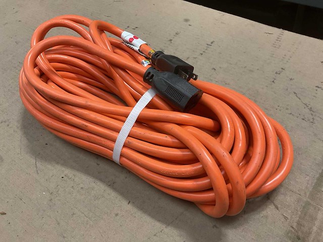 Extension cord - afbeelding 3 van  3