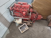 ( externe locatie lemmer ) scheepsmotor met keerkoppeling, peugeot indenor , xdp 4.88, rood - afbeelding 1 van  18
