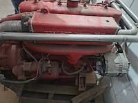 ( externe locatie lemmer ) scheepsmotor met keerkoppeling, peugeot indenor , xdp 4.88, rood - afbeelding 13 van  18