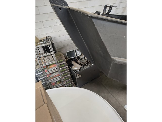 ( externe locatie lemmer ) zeeschouw 9.60 meter casco met diverse toebehoren, zeeschouw, 960, zwart - afbeelding 46 van  60