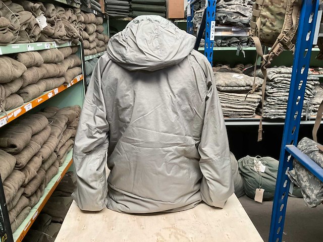 Extreme cold weather parka and trouser - afbeelding 3 van  5