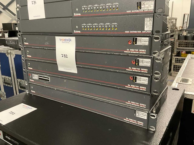 Extron distributie versterker (5x) - afbeelding 1 van  2