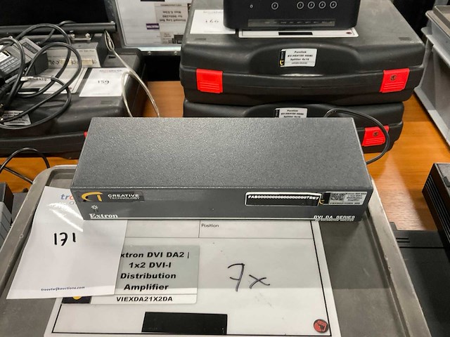 Extron dvi da2 distributie versterker (7x) - afbeelding 1 van  3
