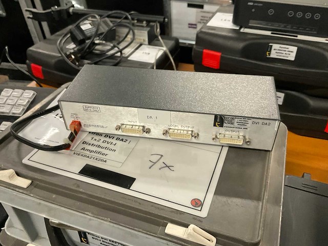 Extron dvi da2 distributie versterker (7x) - afbeelding 3 van  3
