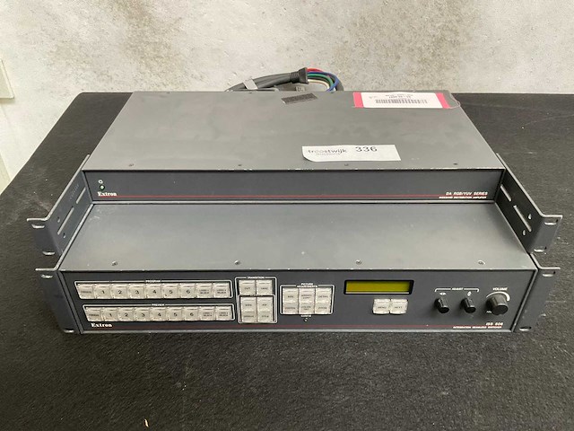 Extron iss 506 / da rgb/yuv switcher met versterker - afbeelding 5 van  6