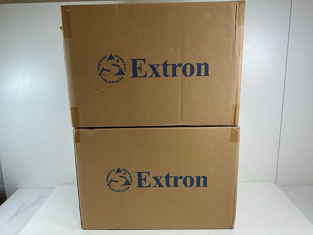 Extron (sf26ct) 6.5” two-way composite back can ceiling speakers (new) (4x) - afbeelding 1 van  9