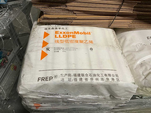 Exxonmobil - lldpe - plastic zakjes (320000x) - afbeelding 6 van  6