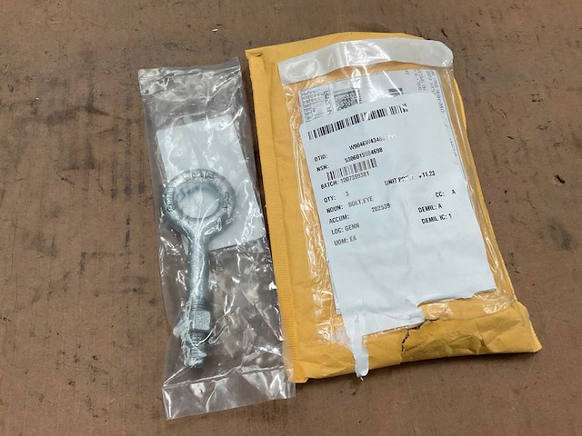 Eye bolt (3x) - afbeelding 1 van  2