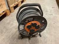 Ez qwatt pro 230v - 4-weg kabelhaspel - afbeelding 1 van  1