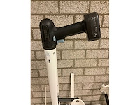 Ezmd medisch elektrisch hulpmiddel | aan- en uittrekhulp - steunkous - afbeelding 6 van  11