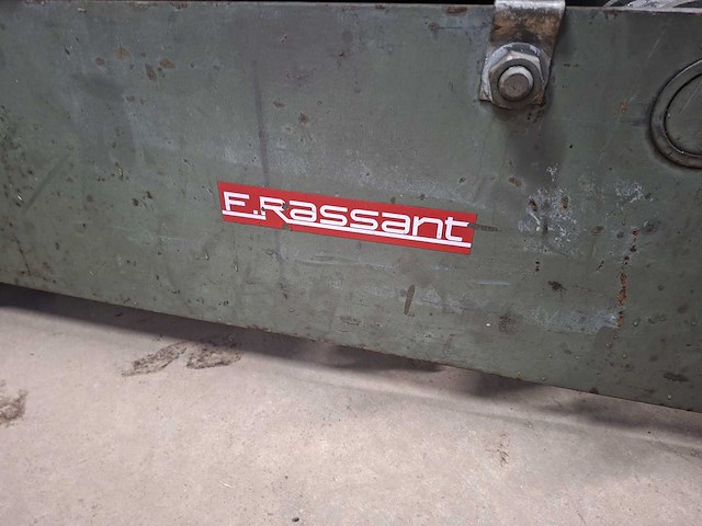 F. rassant - garagekrik - afbeelding 2 van  5