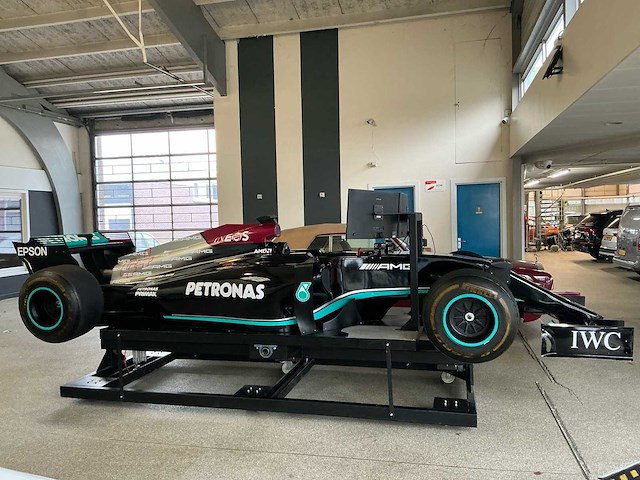 F1 race simulator - afbeelding 35 van  37