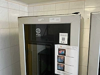 F2s winning t 21,5” e8 koffiemachine - afbeelding 3 van  10