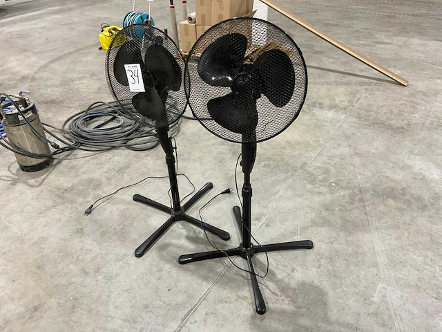 F540-02 ventilator (2x) - afbeelding 1 van  3