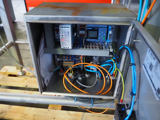 Fa-tech - afbeelding 8 van  8