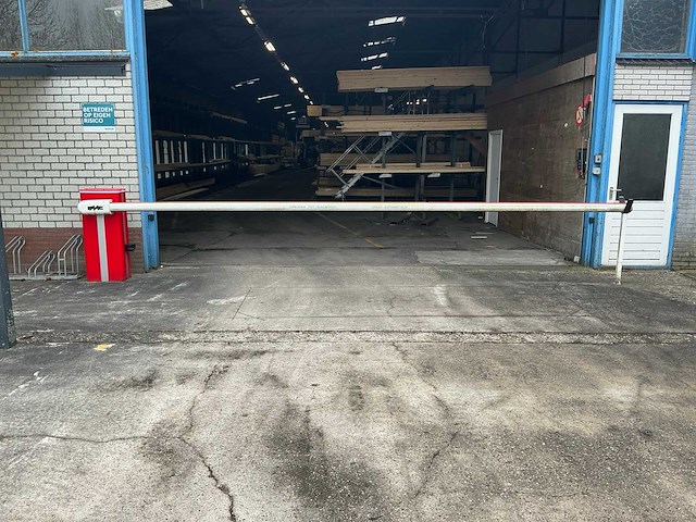 Faac - xguard - slagboom 647x40x110 cm - afbeelding 3 van  10