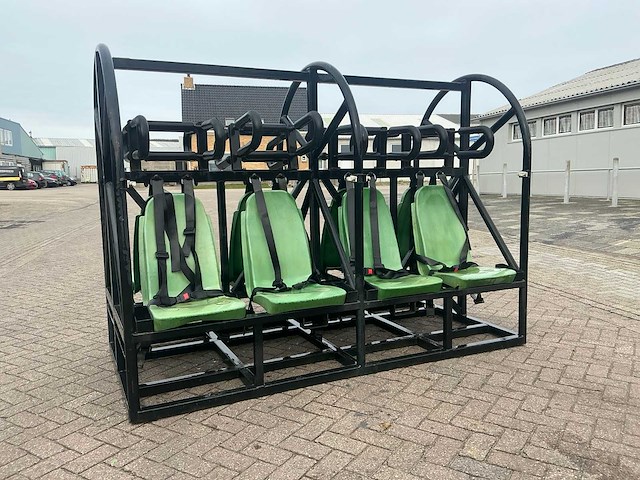 Fabbri fun fair ride seating 8 seats overige attractie - afbeelding 1 van  10