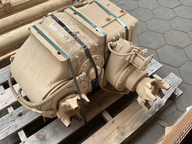 Fabco transfer transmission - afbeelding 3 van  9