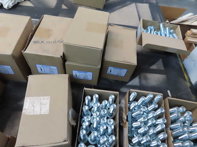 Fabory - partij bevestigingsmateriaal - afbeelding 24 van  31