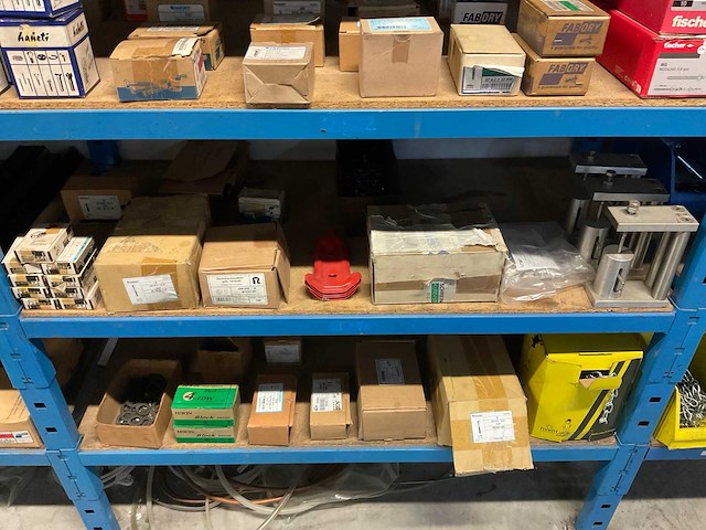 Fabory diverse installatie materialen - afbeelding 17 van  109