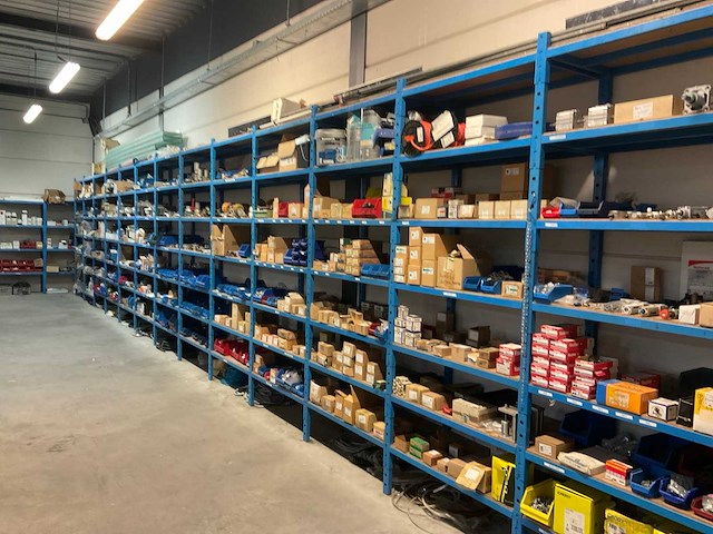 Fabory diverse installatie materialen - afbeelding 1 van  109