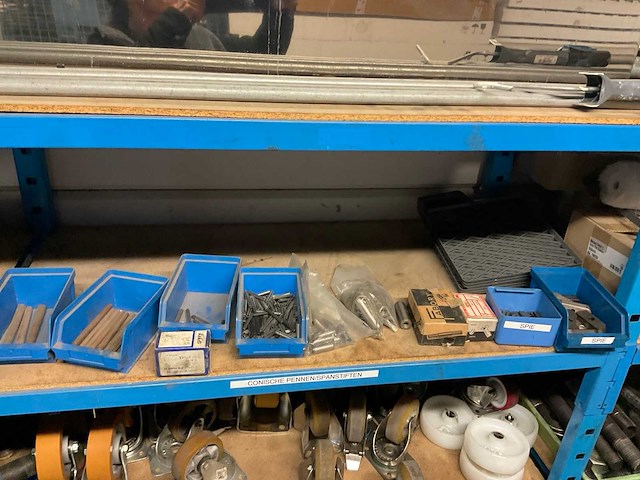 Fabory diverse installatie materialen - afbeelding 37 van  109