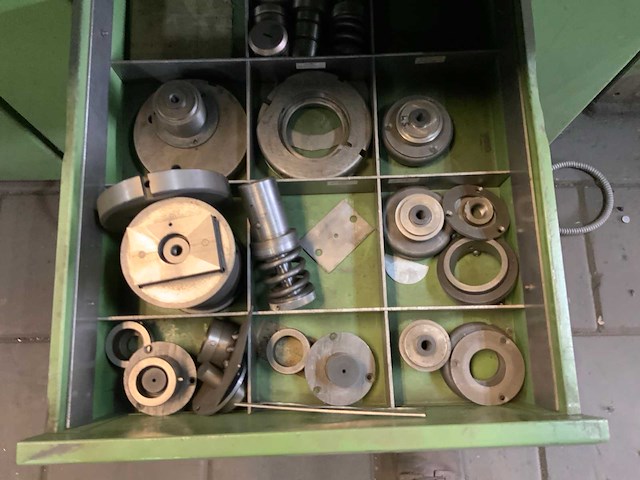 Fabricator r50 ponsmachine - afbeelding 4 van  6