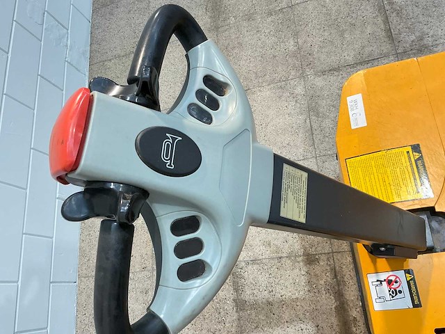 Fac - 2012 - 4v-xt3020 - stapelaar - afbeelding 10 van  11